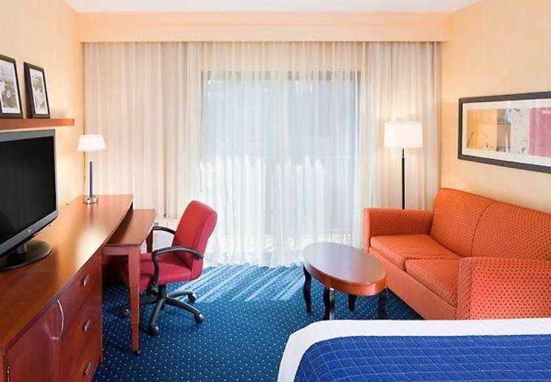 Courtyard By Marriott Baltimore Hunt Valley Bilik gambar